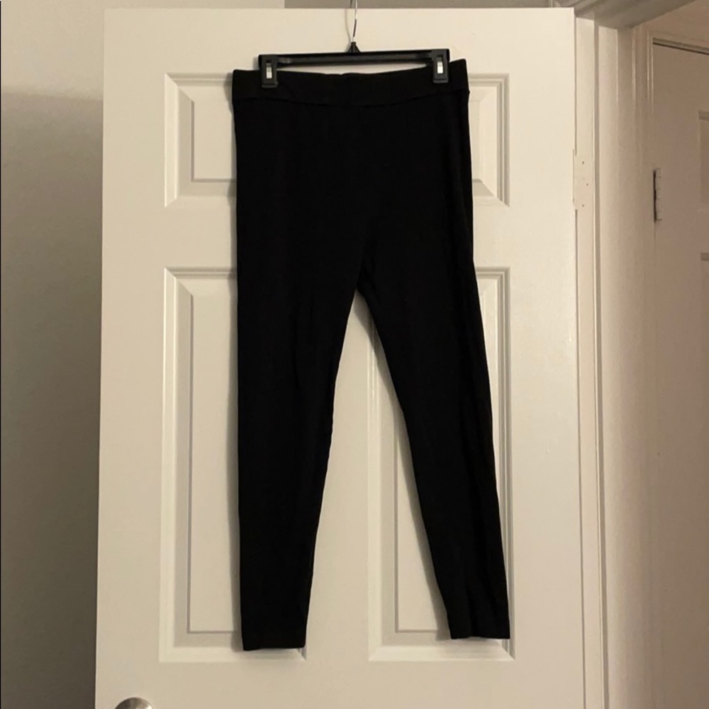 LOFT • Lou & Grey Leggings